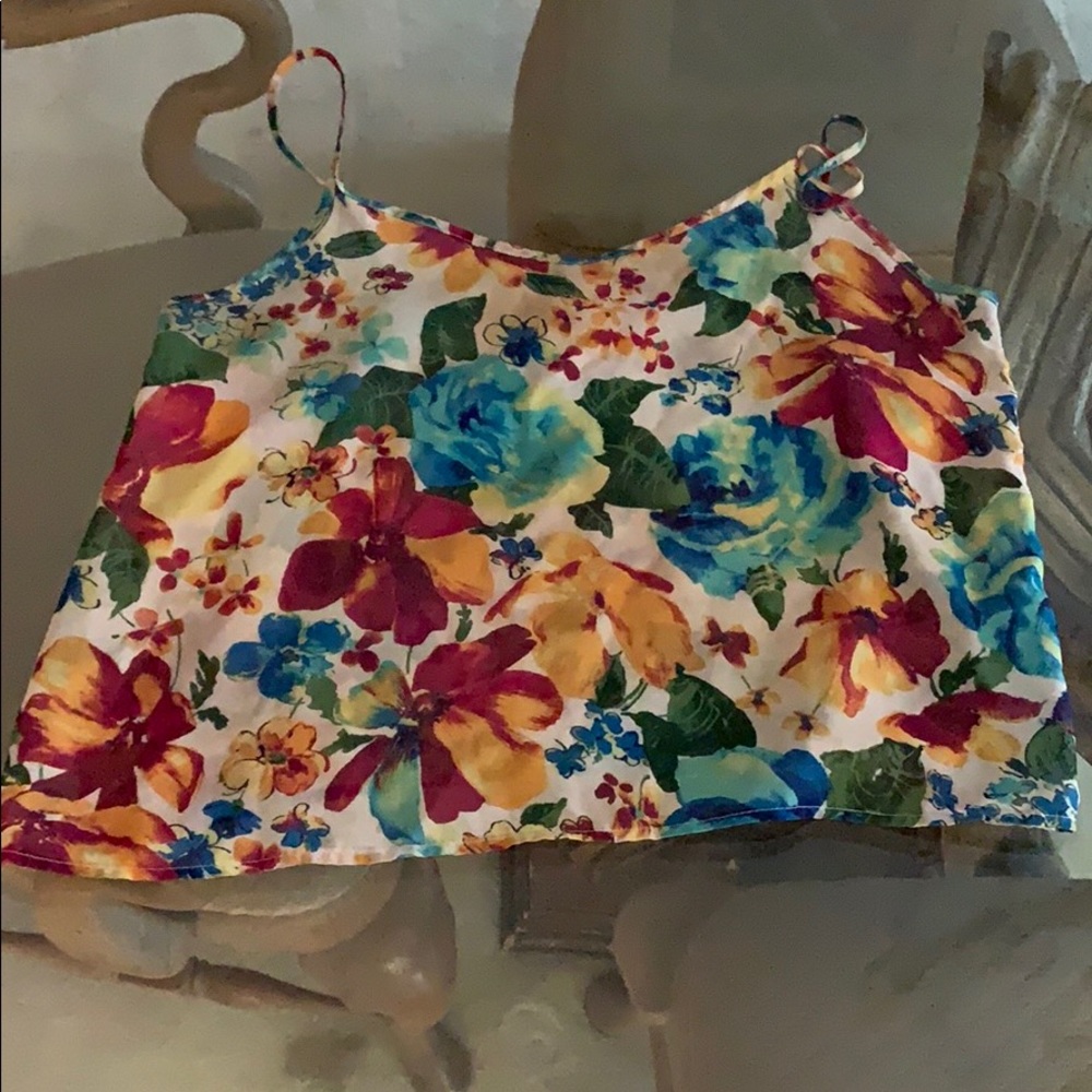 Cute floral top